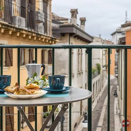 Lägenhet Vicolo Circolo @castelvecchio