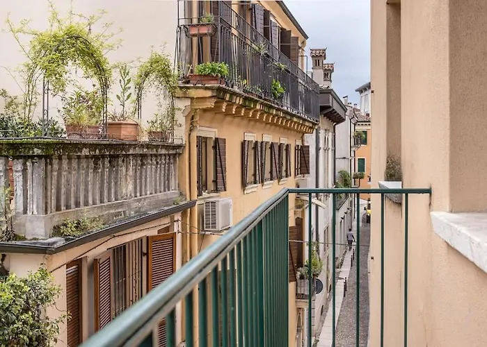 Vicolo Circolo @castelvecchio Апартаменты *